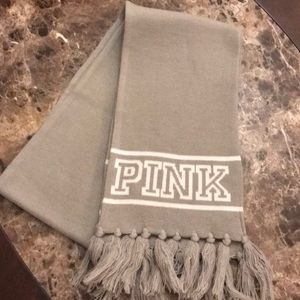 Vs gray and white infinity scarf